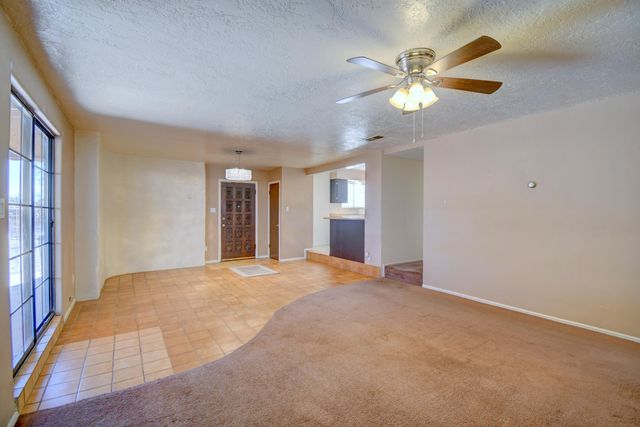 1723 Valley Road SW, Albuquerque, NM 87105