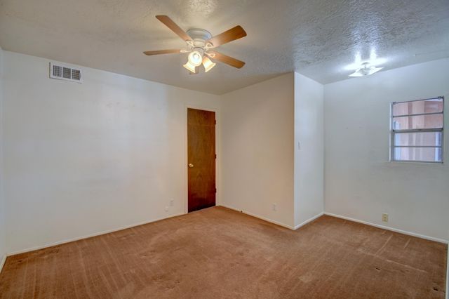 1723 Valley Road SW, Albuquerque, NM 87105