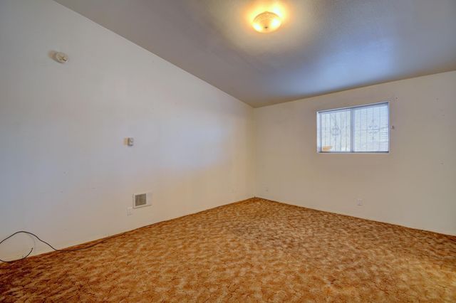 1723 Valley Road SW, Albuquerque, NM 87105