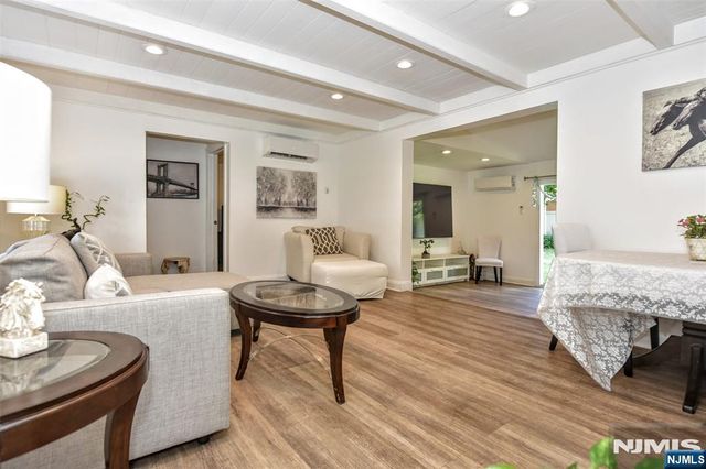 347 Forest Avenue, Paramus, NJ 07652
