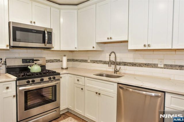 347 Forest Avenue, Paramus, NJ 07652