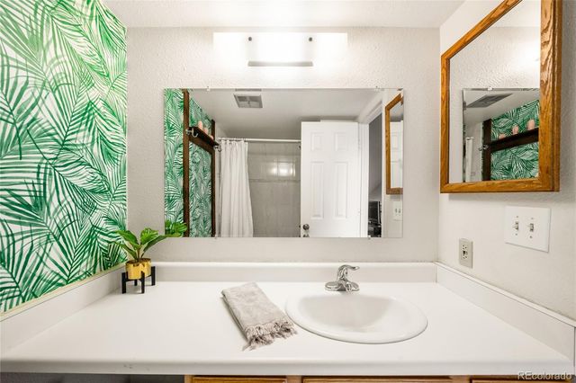 1762 S Trenton Street 6, Denver, CO 80231