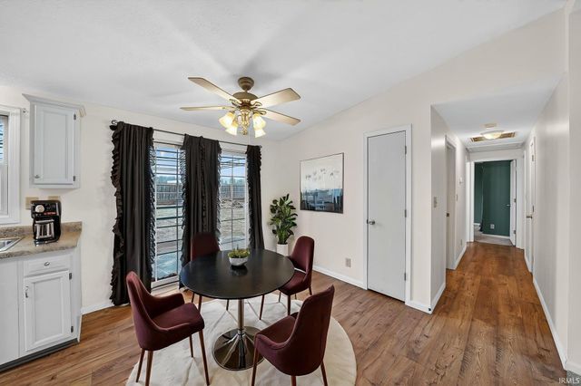 9857 N Skyline Drive, Syracuse, IN 46567