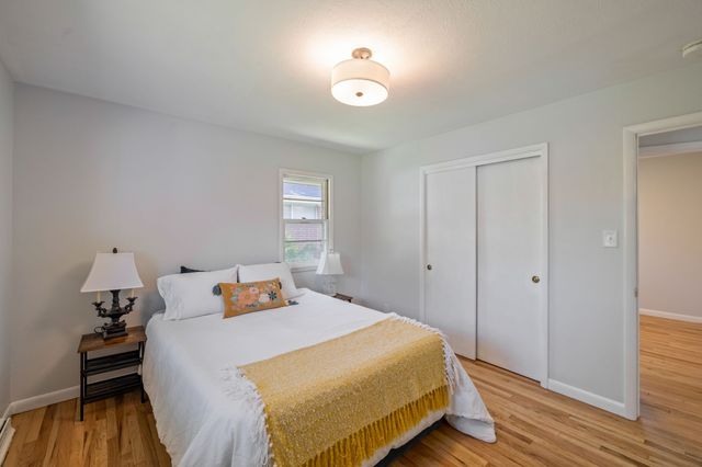 1512 Richmond Avenue, Des Moines, IA 50316