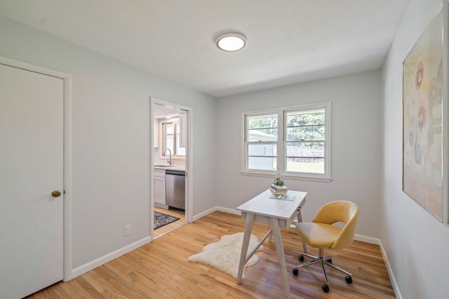 1512 Richmond Avenue, Des Moines, IA 50316