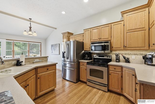 3941 S 183rd Avenue, Omaha, NE 68130