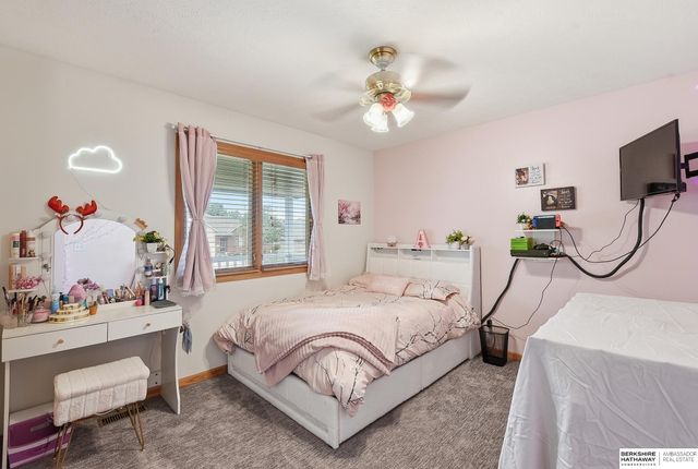 3941 S 183rd Avenue, Omaha, NE 68130