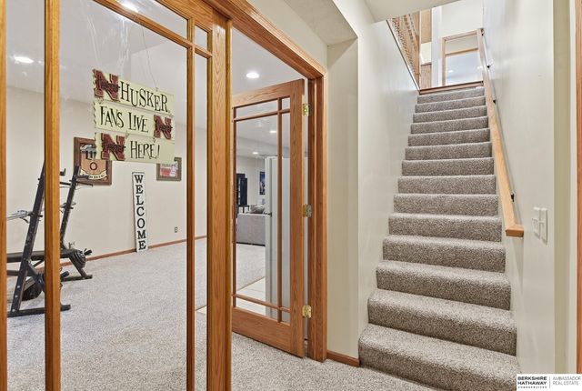 3941 S 183rd Avenue, Omaha, NE 68130
