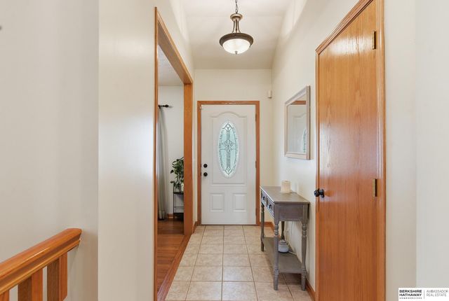 3941 S 183rd Avenue, Omaha, NE 68130