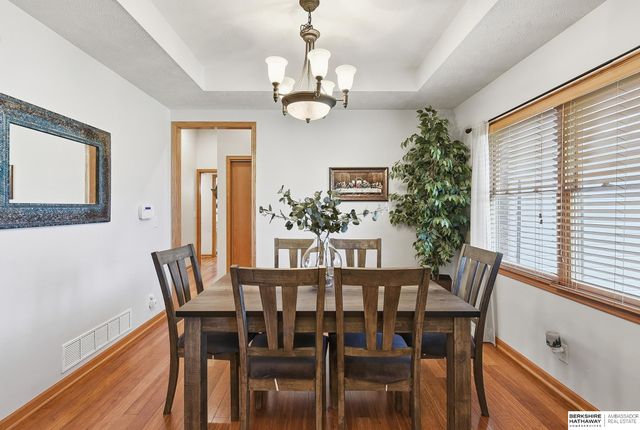 3941 S 183rd Avenue, Omaha, NE 68130