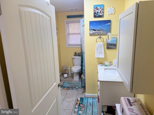 1157 GRANNY SMITH RD, Linden, VA 22642