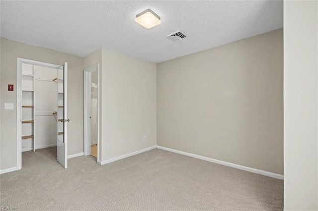 4404 Segovia CT, Virginia Beach, VA 23462