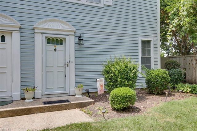 4404 Segovia CT, Virginia Beach, VA 23462