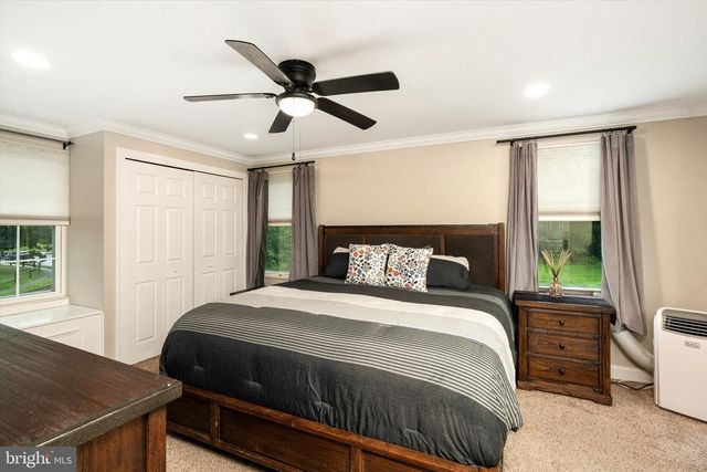16 ROSS RD, Burlington Township, NJ 08016