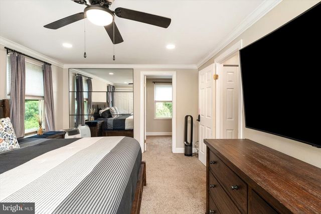 16 ROSS RD, Burlington Township, NJ 08016