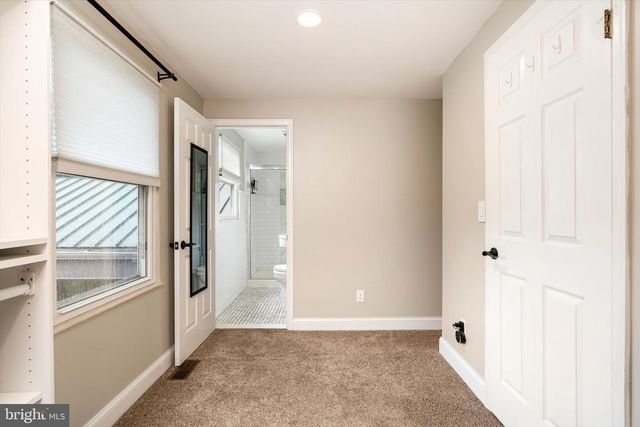 16 ROSS RD, Burlington Township, NJ 08016