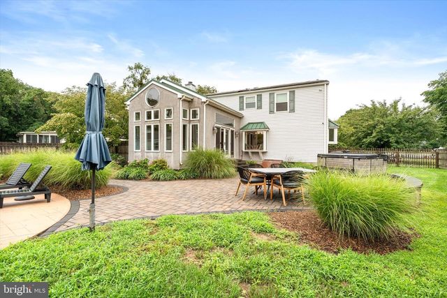 16 ROSS RD, Burlington Township, NJ 08016