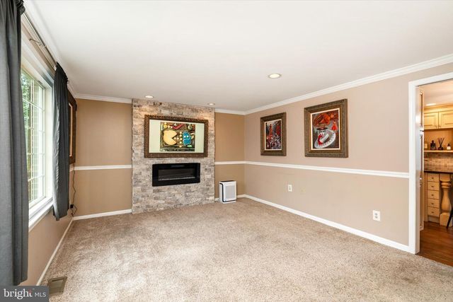 16 ROSS RD, Burlington Township, NJ 08016