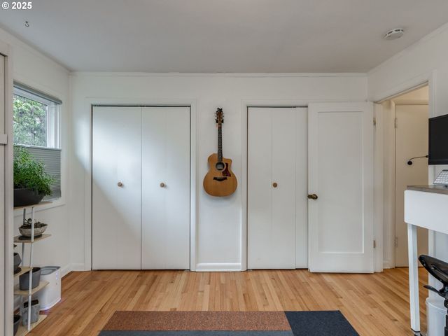 8707 Sw 19TH Ave, Portland, OR 97219