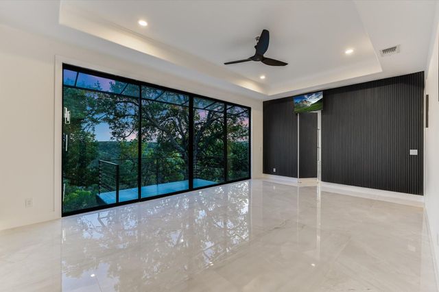 9409 Bell Mountain DR, Austin, TX 78730