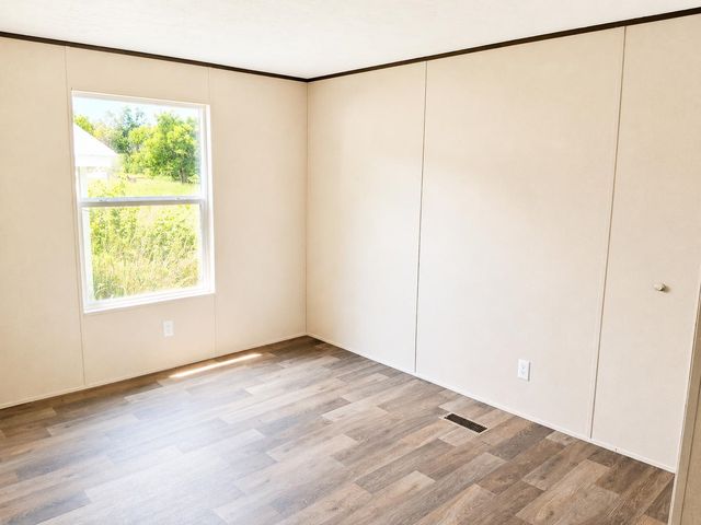 40 FM 144 S, Daingerfield, TX 75638