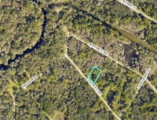 7406 Southeast AVE, Webster, FL 33597