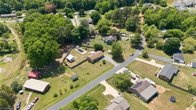 6997 Arden Road, Thomasville, NC 27360