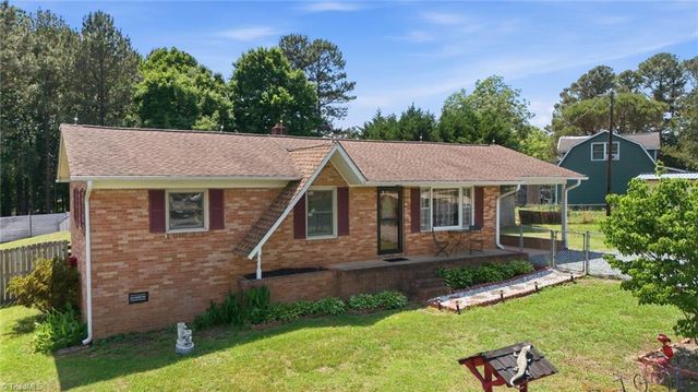 6997 Arden Road, Thomasville, NC 27360