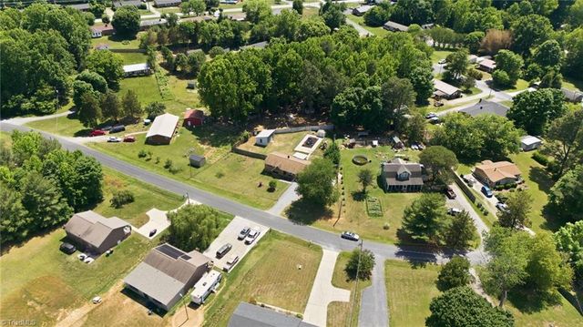 6997 Arden Road, Thomasville, NC 27360