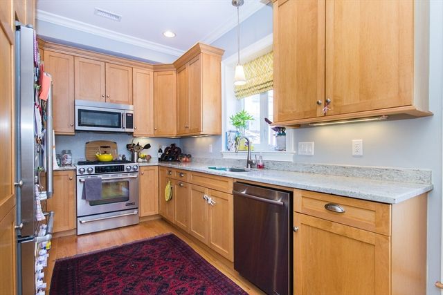 38 Mystic St. 2, Boston, MA 02129