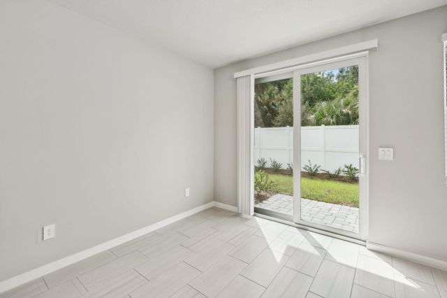423 Salisbury Circle, Fort Pierce, FL 34982