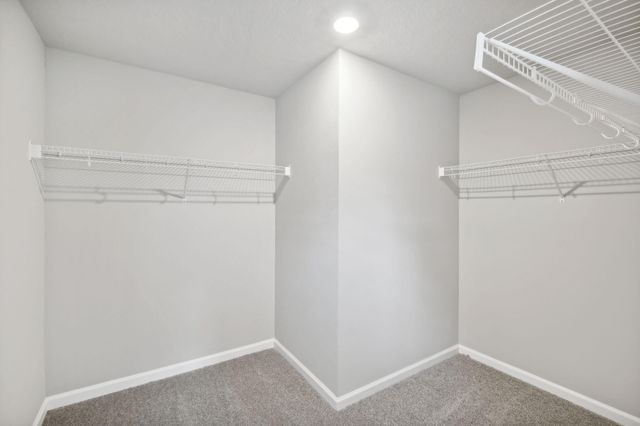 423 Salisbury Circle, Fort Pierce, FL 34982
