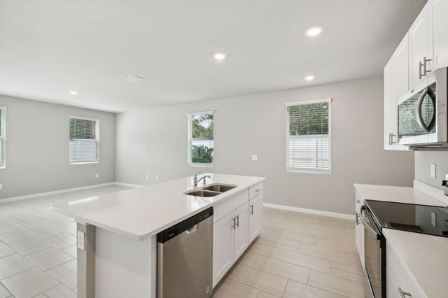 423 Salisbury Circle, Fort Pierce, FL 34982