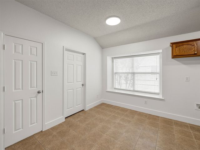 526 Wyoming Drive, Murphy, TX 75094