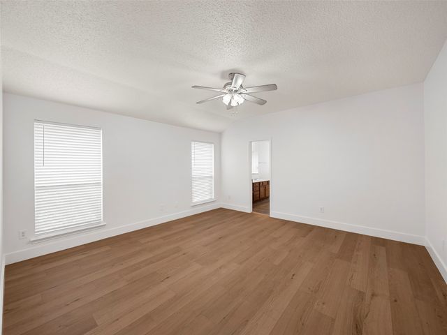 526 Wyoming Drive, Murphy, TX 75094
