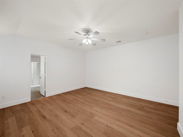 526 Wyoming Drive, Murphy, TX 75094