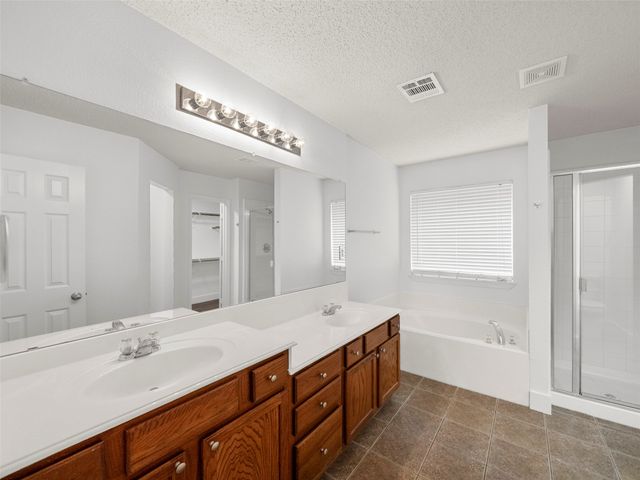 526 Wyoming Drive, Murphy, TX 75094
