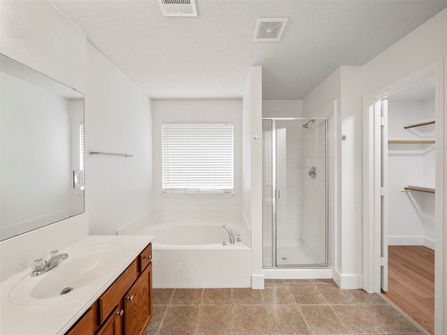 526 Wyoming Drive, Murphy, TX 75094