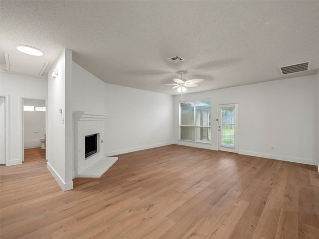 526 Wyoming Drive, Murphy, TX 75094