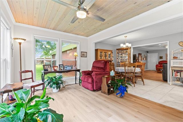 8871 Green Valley Drive, Theodore, AL 36582