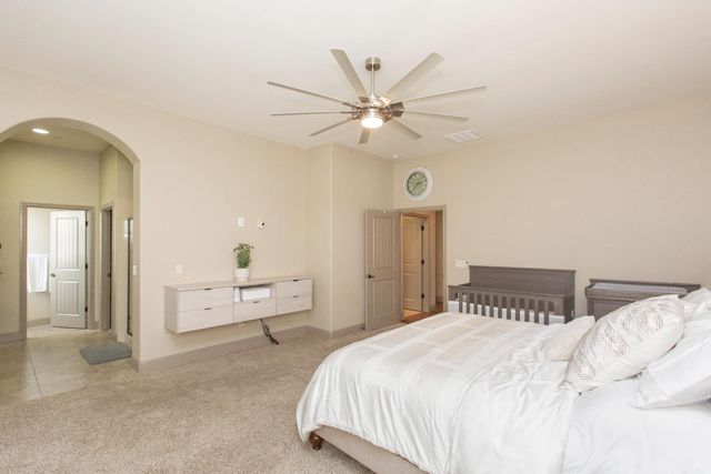 4647 Falcon Crest Way, Turlock, CA 95382