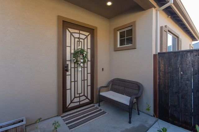 4647 Falcon Crest Way, Turlock, CA 95382