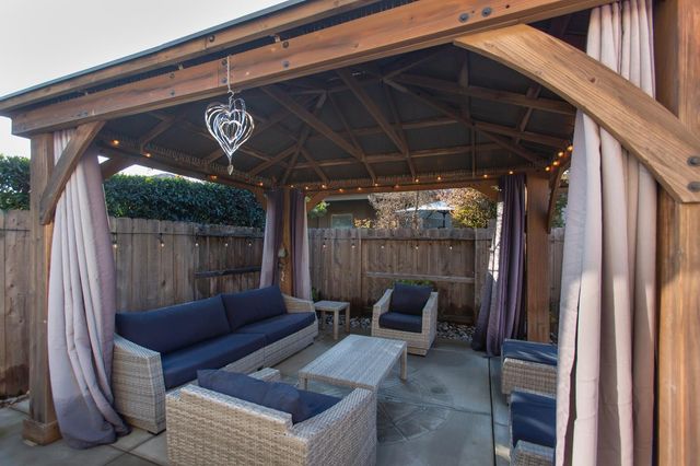 4647 Falcon Crest Way, Turlock, CA 95382