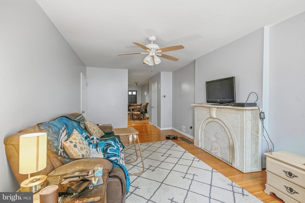523 N 20TH ST, PHILADELPHIA, PA 19130 — photo 3