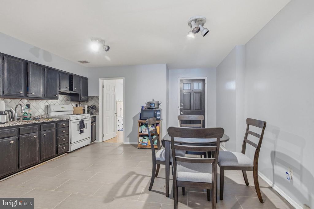 523 N 20TH ST, PHILADELPHIA, PA 19130 — photo 5