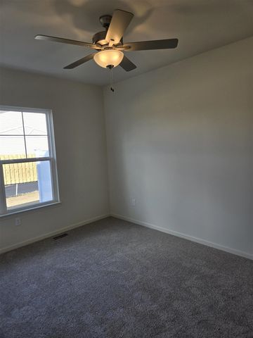 4266 Plum Village Circle 39, Monroe, MI 48161