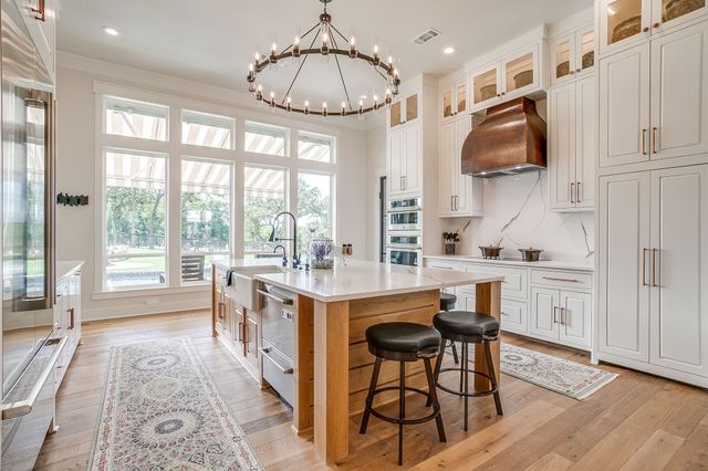 1410 Ellis Road, Weatherford, TX 76088