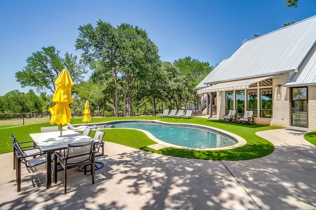 1410 Ellis Road, Weatherford, TX 76088
