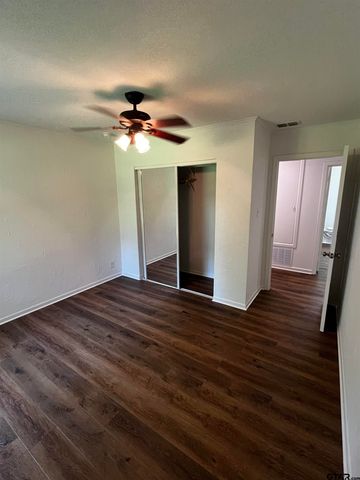 9457 Orchard Dr, Tyler, TX 75704