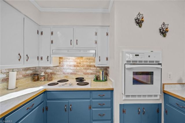 1217 Border Street, Burlington, NC 27217